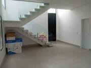 Sobrado com 3 dormitórios à venda, 214 m² por R$...