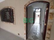 Sobrado com 3 dormitórios à venda, 214 m² por R$...