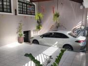 Sobrado com 3 dormitórios à venda, 215 m² por R$...