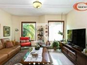 Sobrado com 3 dormitórios à venda, 218 m² por R$...