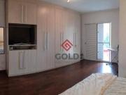 Sobrado com 3 dormitórios à venda, 218 m² por R$...