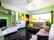 Sobrado com 3 dormitórios à venda, 218 m² Vila Floresta...