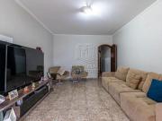 Sobrado com 3 dormitórios à venda, 219 m² por R$...