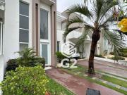 Sobrado com 3 dormitórios à venda, 225 m² por R$...