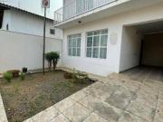 Sobrado com 3 dormitórios à venda, 225 m² por R$...