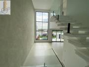 Sobrado com 3 dormitórios à venda, 229 m² por R$...
