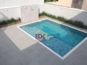 Sobrado com 3 dormitórios à venda, 230 m² por R$...