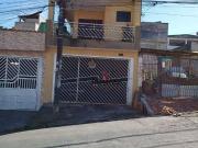 Sobrado com 3 dormitórios à venda, 230 m² por R$...