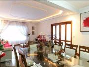 Sobrado com 3 dormitórios à venda, 230 m² por R$...