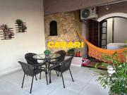 Sobrado com 3 Dormitórios à Venda – 230m², Área Gourmet...