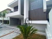 Sobrado com 3 dormitórios à venda, 232 m² por R$...