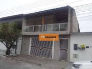 Sobrado com 3 dormitórios à venda, 234 m² por R$...