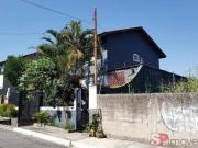 Sobrado com 3 dormitórios à venda, 235 m² por R$...