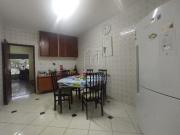 Sobrado com 3 dormitórios à venda, 237 m² por R$...