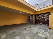 Sobrado com 3 dormitórios à venda, 239 m² por R$...