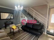 Sobrado com 3 dormitórios à venda, 240 m² por R$...
