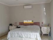 Sobrado com 3 dormitórios à venda, 240 m² por R$...