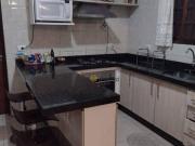 Sobrado com 3 dormitórios à venda, 240 m² por R$...