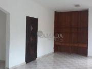 Sobrado com 3 dormitórios à venda, 241 m² por R$...