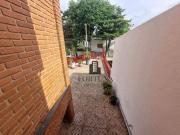 Sobrado com 3 dormitórios à venda, 243 m² por R$...