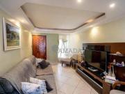 Sobrado com 3 dormitórios à venda, 245 m² por R$...