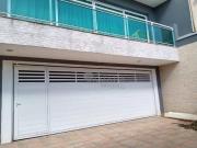 Sobrado com 3 dormitórios à venda, 245 m² por R$...