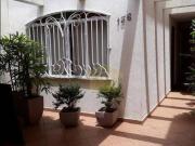 Sobrado com 3 dormitórios à venda, 250 m² por R$...