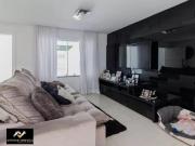 Sobrado com 3 dormitórios à venda, 250 m² por R$...