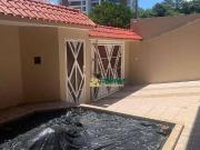 Sobrado com 3 dormitórios à venda, 250 m² por R$...