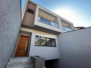 Sobrado com 3 dormitórios à venda, 250 m² por R$...