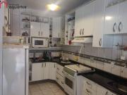 Sobrado com 3 dormitórios à venda, 250 m² por R$...