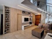 Sobrado com 3 dormitórios à venda, 250 m² por R$...