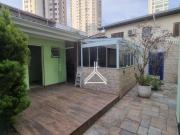 Sobrado com 3 dormitórios à venda, 250 m² por R$...