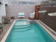 Sobrado com 3 dormitórios à venda, 250 m² por R$...