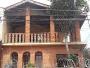 Sobrado com 3 dormitórios à venda, 250 m² por R$...