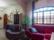 Sobrado com 3 dormitórios à venda, 252 m² por R$ 739.000...