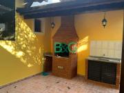 Sobrado com 3 dormitórios à venda, 254 m² por R$...