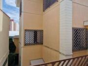 Sobrado com 3 dormitórios à venda, 254 m² por R$...