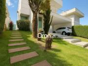 Sobrado com 3 dormitórios à venda, 255 m² por R$...