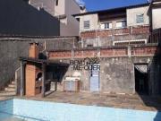 Sobrado com 3 dormitórios à venda, 260 m² por R$...