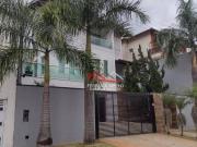 Sobrado com 3 dormitórios à venda, 261 m² por R$...