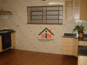 Sobrado com 3 dormitórios à venda, 262 m² por R$...