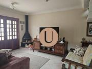 Sobrado com 3 dormitórios à venda, 265 m² por R$...