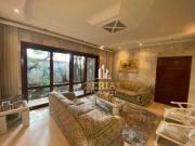 Sobrado com 3 dormitórios à venda, 268 m² por R$...