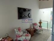 Sobrado com 3 dormitórios à venda, 280 m² por R$...