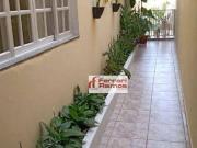 Sobrado com 3 dormitórios à venda, 290 m² por R$...