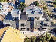 Sobrado com 3 dormitórios à venda, 294 m² por R$...