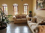 Sobrado com 3 dormitórios à venda, 304 m² por R$...