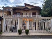 Sobrado com 3 dormitórios à venda, 305 m² por R$...