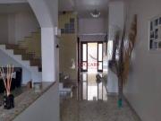 Sobrado com 3 dormitórios à venda, 305 m² por R$...